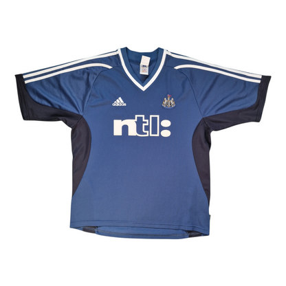 Newcastle United 2001/2002 Away Football Shirt (M)
