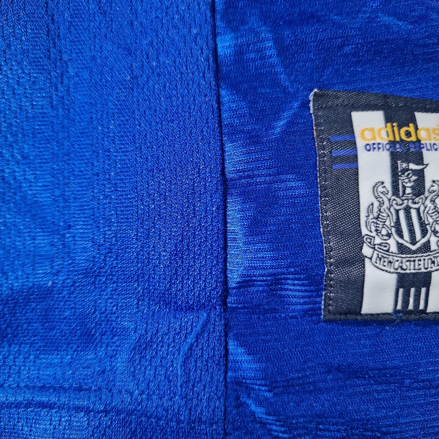 Newcastle United 1998/1999 Away Shirt (M)