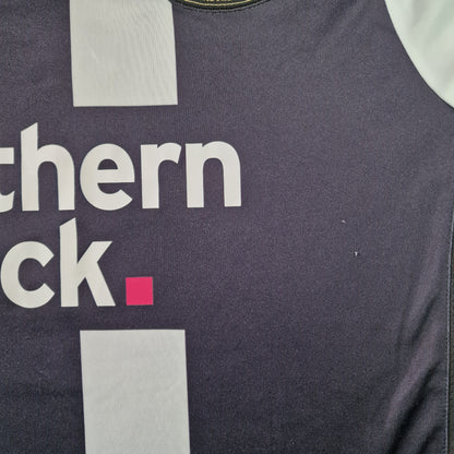 Newcastle United 2011/2012 Home Football Shirt '8'(M)