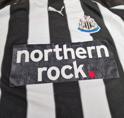 Newcastle United 2010/2011 Home Football Shirt (XL)