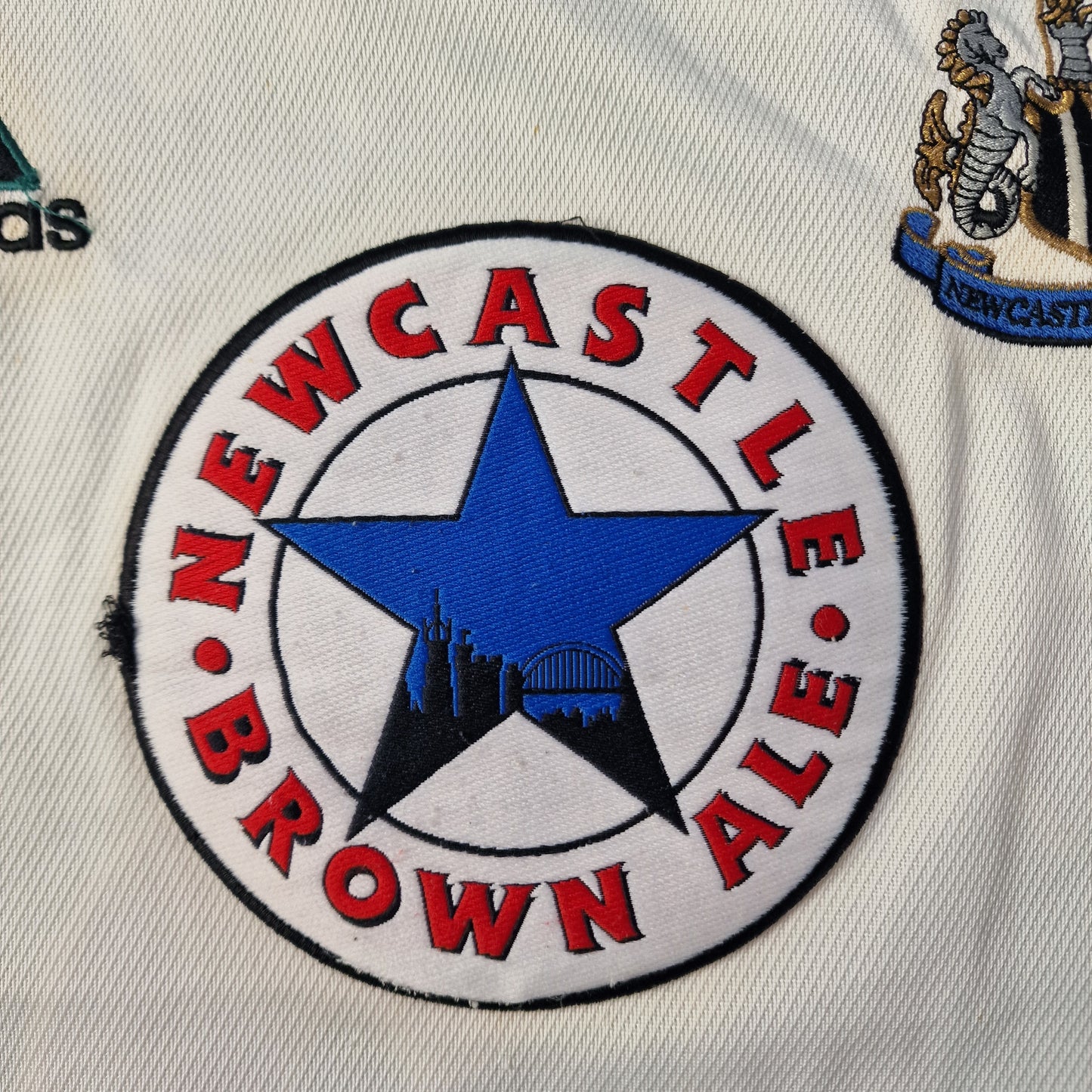 Newcastle United 1999/2000 Away Football Shirt 'Solano 15'(M)