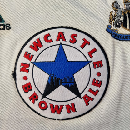 Newcastle United 1999/2000 Away Football Shirt 'Solano 15'(M)