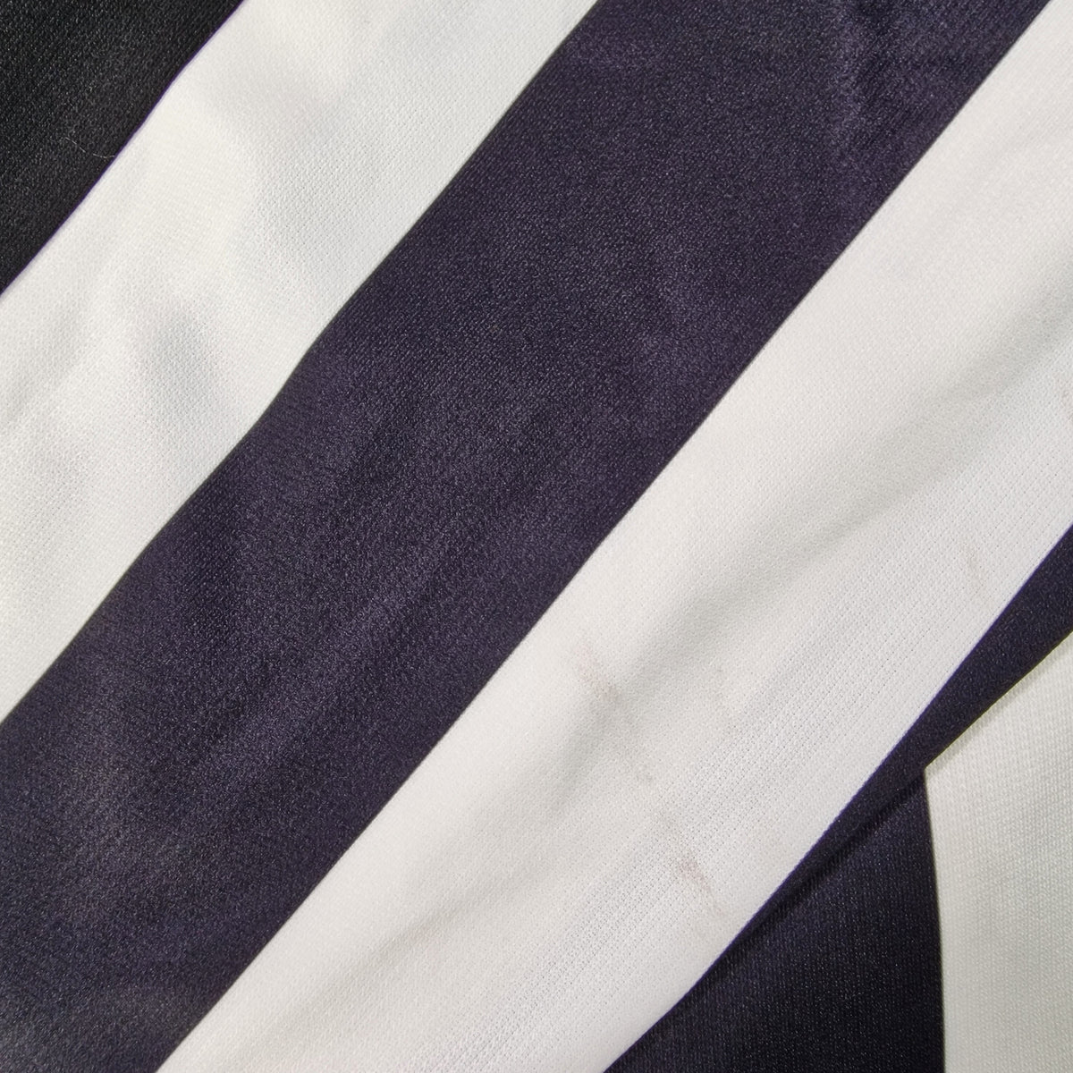 Newcastle United 2017/2018 125 Year Anniversary Home Football Shirt LS (L)