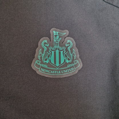 Newcastle United 2023/2024 Coaches Travel Jacket (4XL)