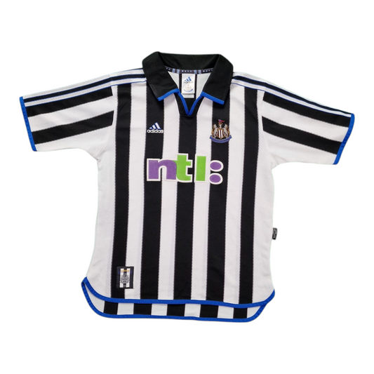 Newcastle United 2001/2002 Home Football Shirt (L Youth) 'Cort 16'
