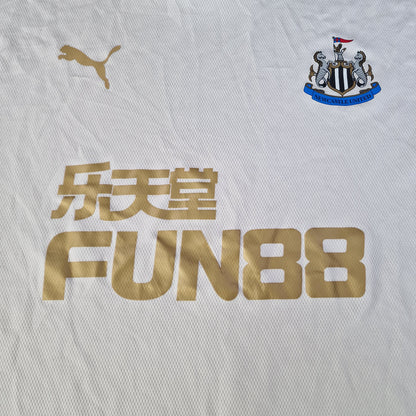 Newcastle United 2019/2020 Training shirt (XL)