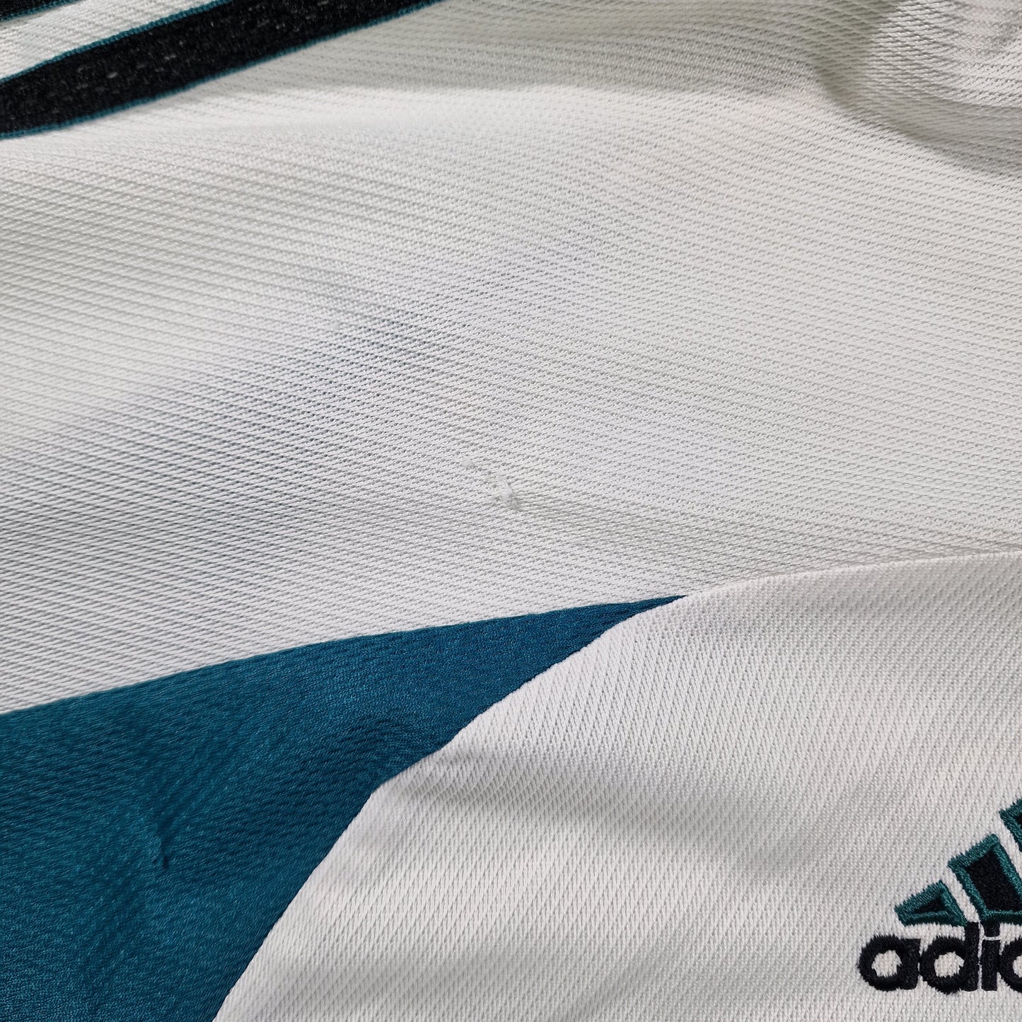 Newcastle United 1999/2000 Away Football Shirt (XL)