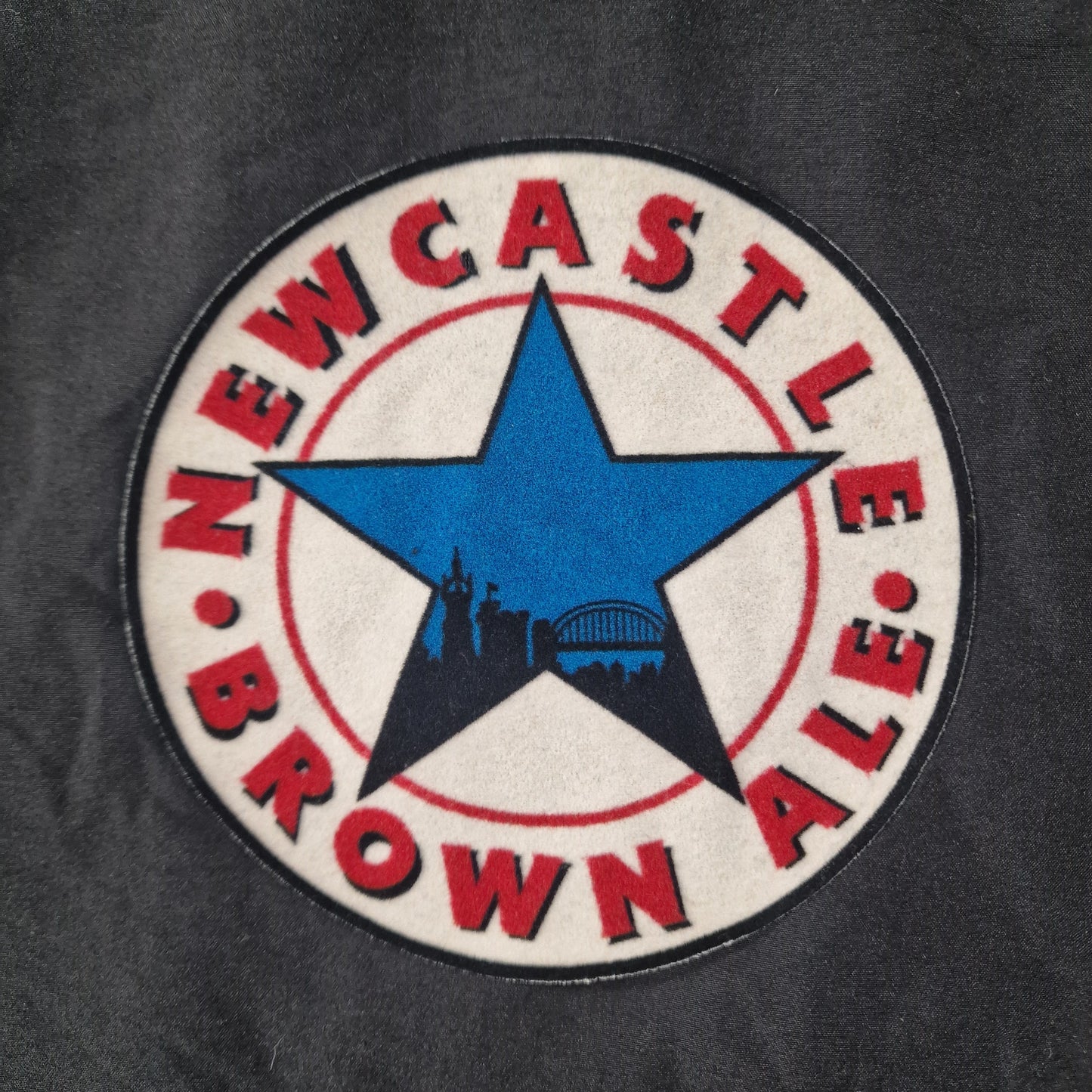 Newcastle United 1995/1997 Bench Jacket (XS Youth)