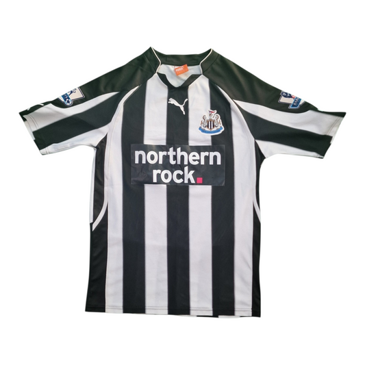 Newcastle United 2010/2011 Home Football Shirt (S)