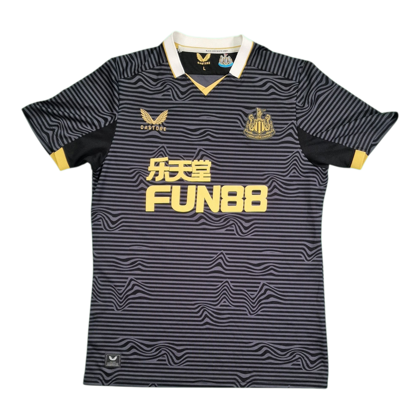 Newcastle United 2021/2022 Away Football Shirt (L)