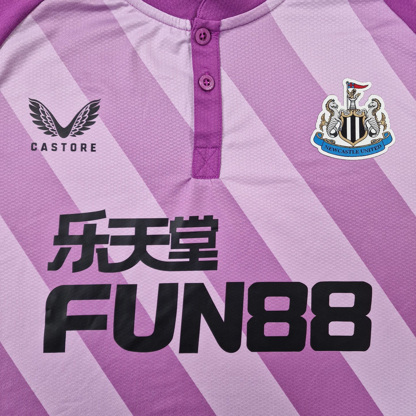 Newcastle United 2021/2022 Pro Goalkeeper Shirt (XL)