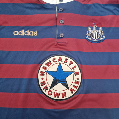 Newcastle United 1995/1996 Away football shirt (M)