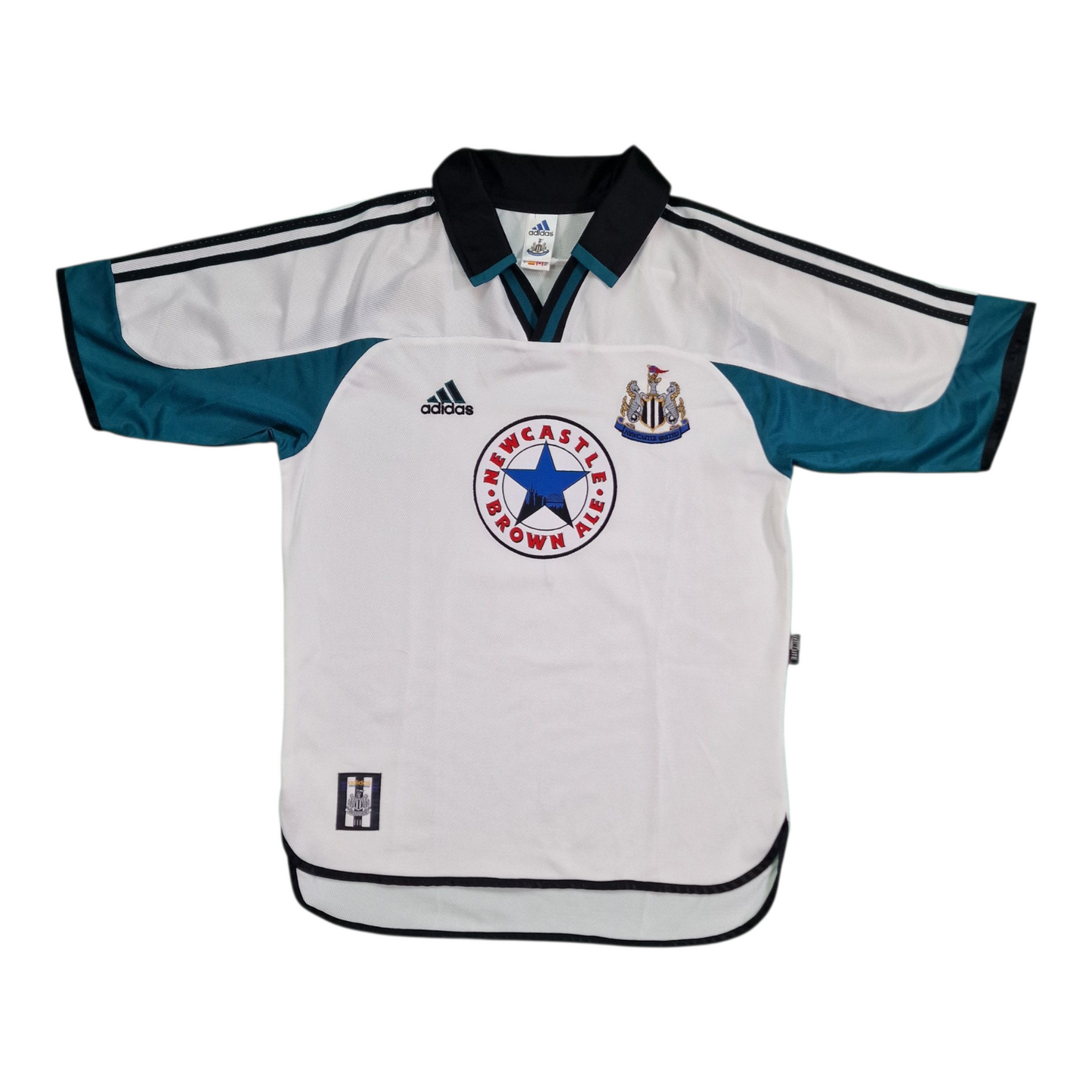 Newcastle United 1999/2000 Away Football Shirt (S)
