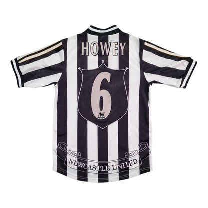 Newcastle United 1997/1999 Home Football Shirt 'Howey 6' (L Youth)