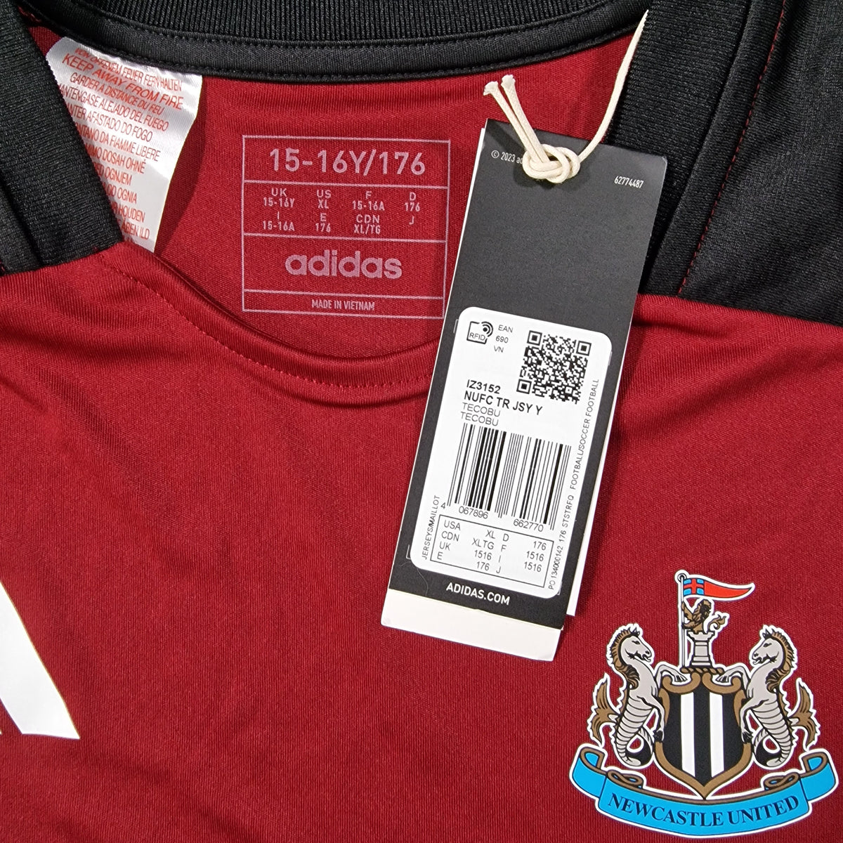 Newcastle United 2024/2025 Training Shirt BNWT (XL Youth)