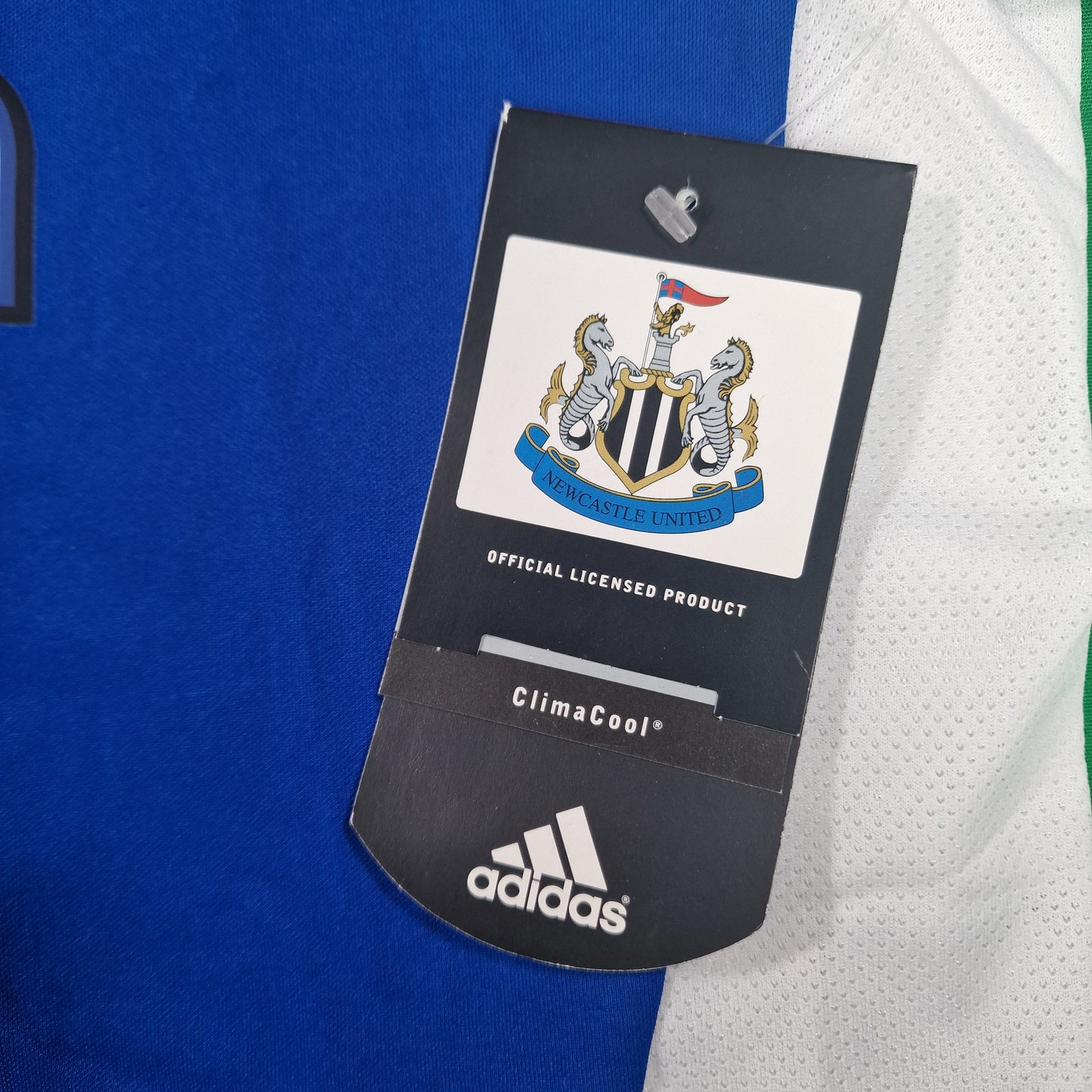 Newcastle United 2005/2006 Third Shirt BNWT (L)