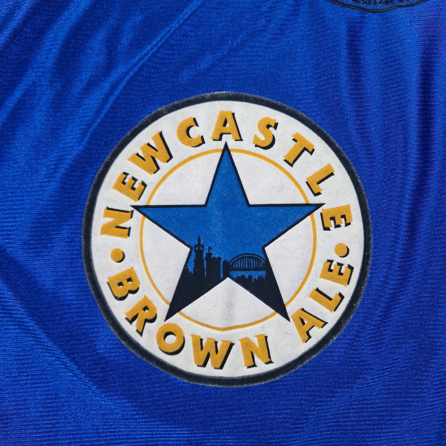 Newcastle United 1998/1999 Away Football Shirt (Youth M)