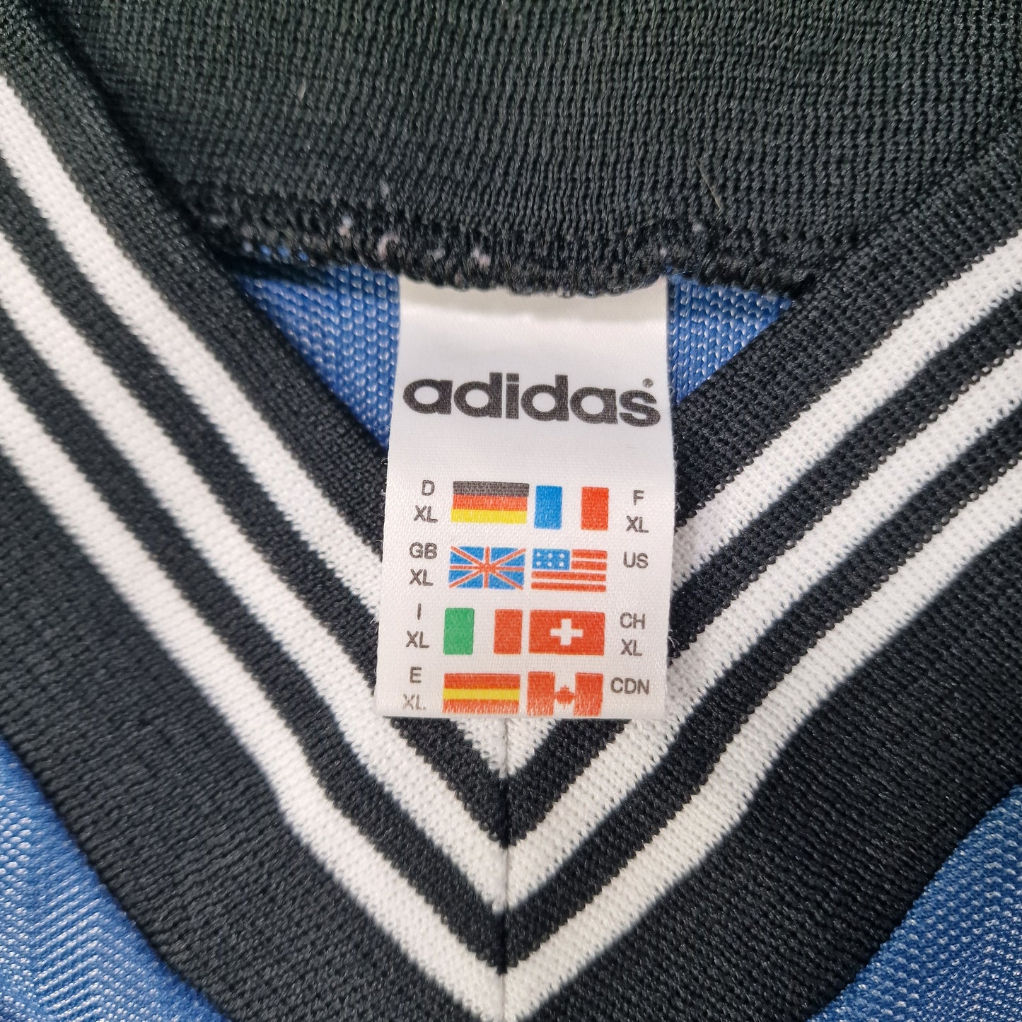 Newcastle United 1996/1997 Away Football Shirt (XL)