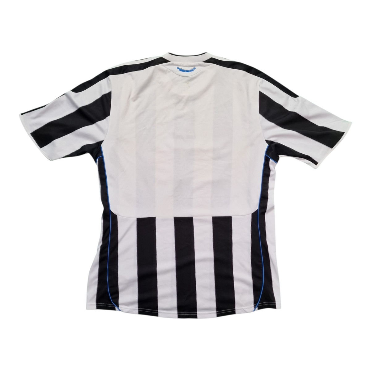Newcastle United 2009/2010 Home Football Shirt (L)