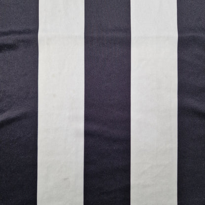 Newcastle United 2011/2012 Home Football Shirt (M)