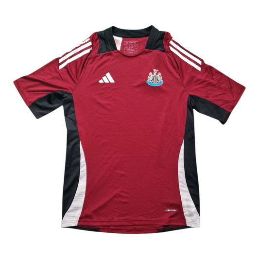 Newcastle United 2024/2025 Training Shirt BNWT (XL Youth)