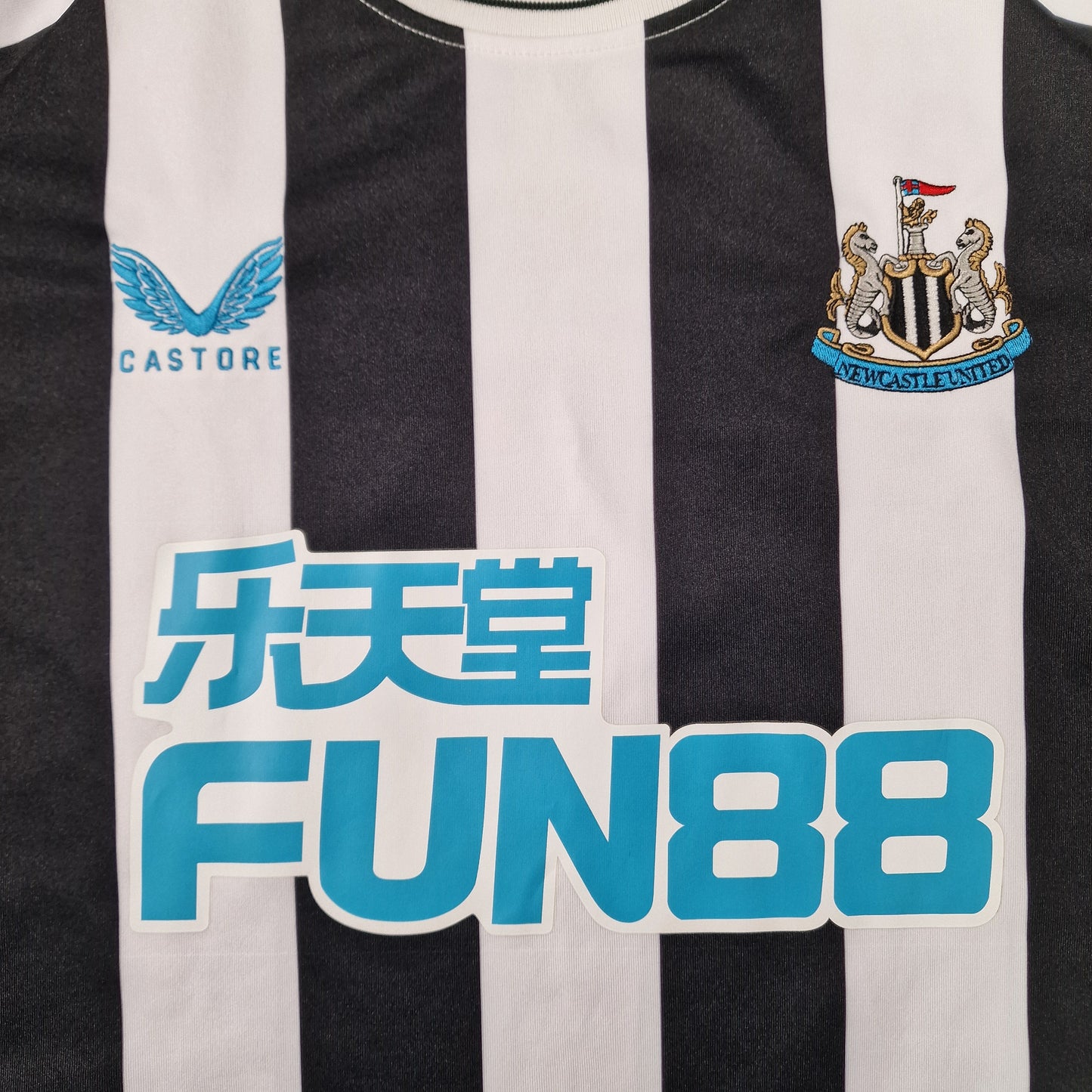 Newcastle United 2022/2023 Home Football Shirt 'Bruno. G 39' (2XL)