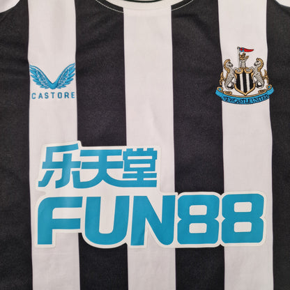 Newcastle United 2022/2023 Home Football Shirt 'Bruno. G 39' (2XL)