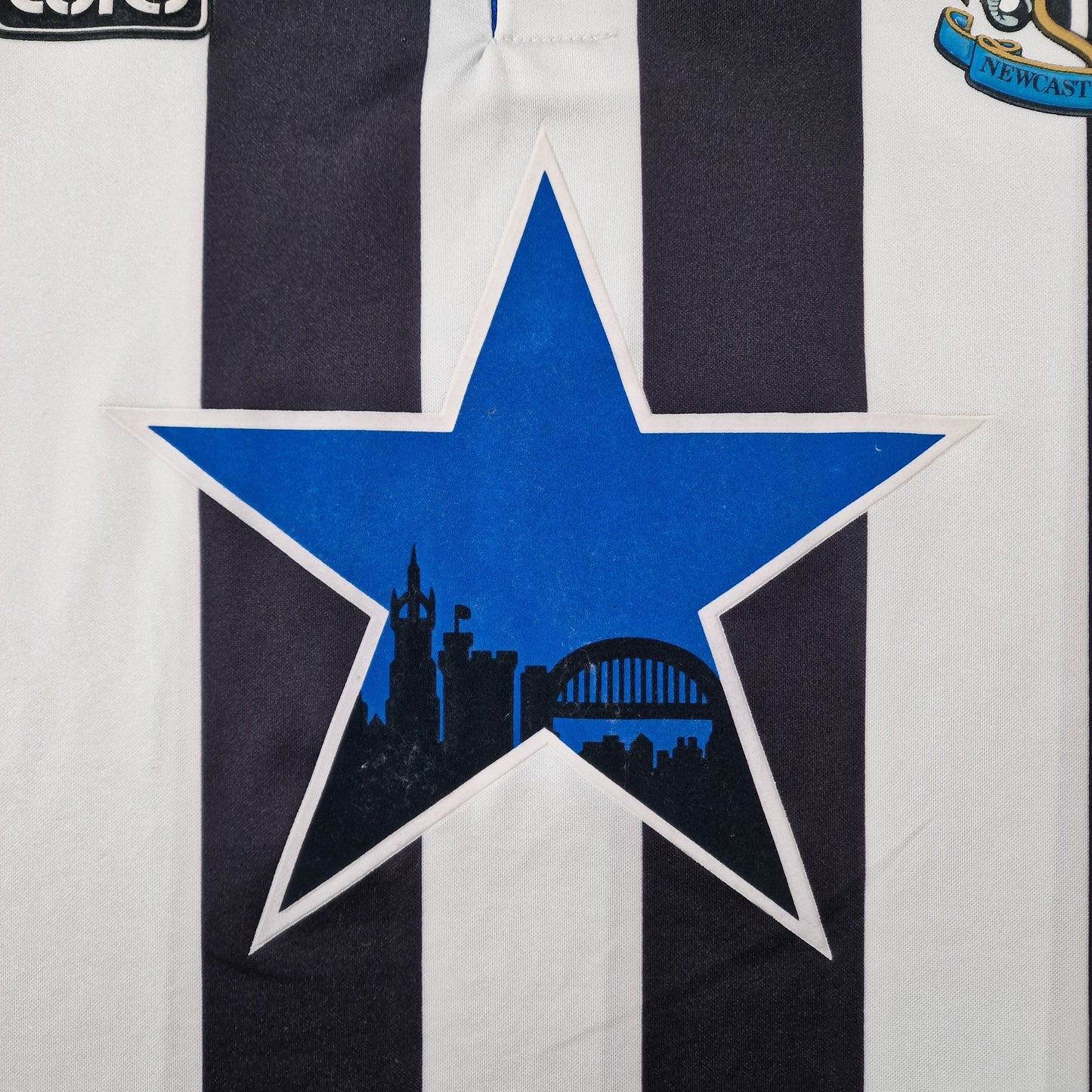 Newcastle United 1993/1995 Home Football Shirt (XL)