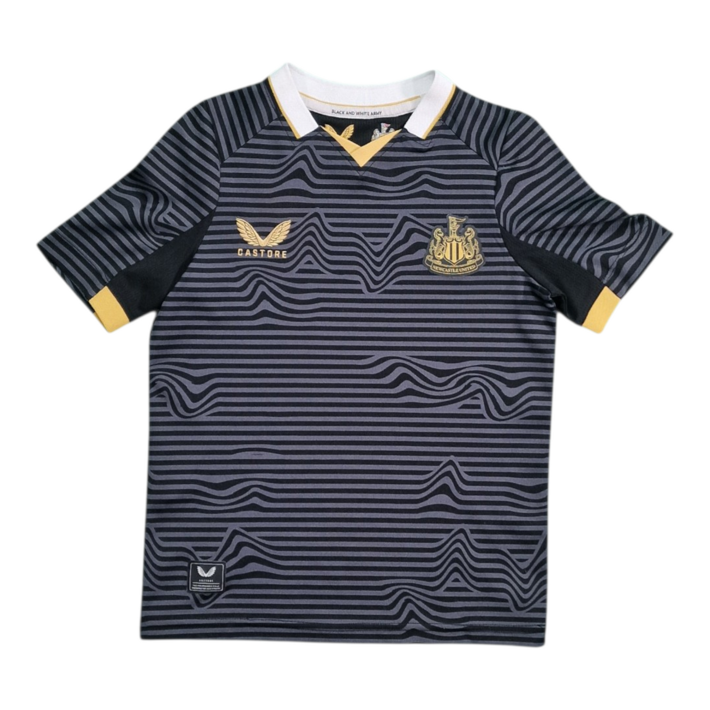 Newcastle United 2021/2022 Away Football Shirt (S Youth)