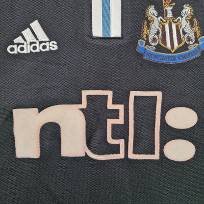 Newcastle United 2000/2001 Away Shirt (L Youth)