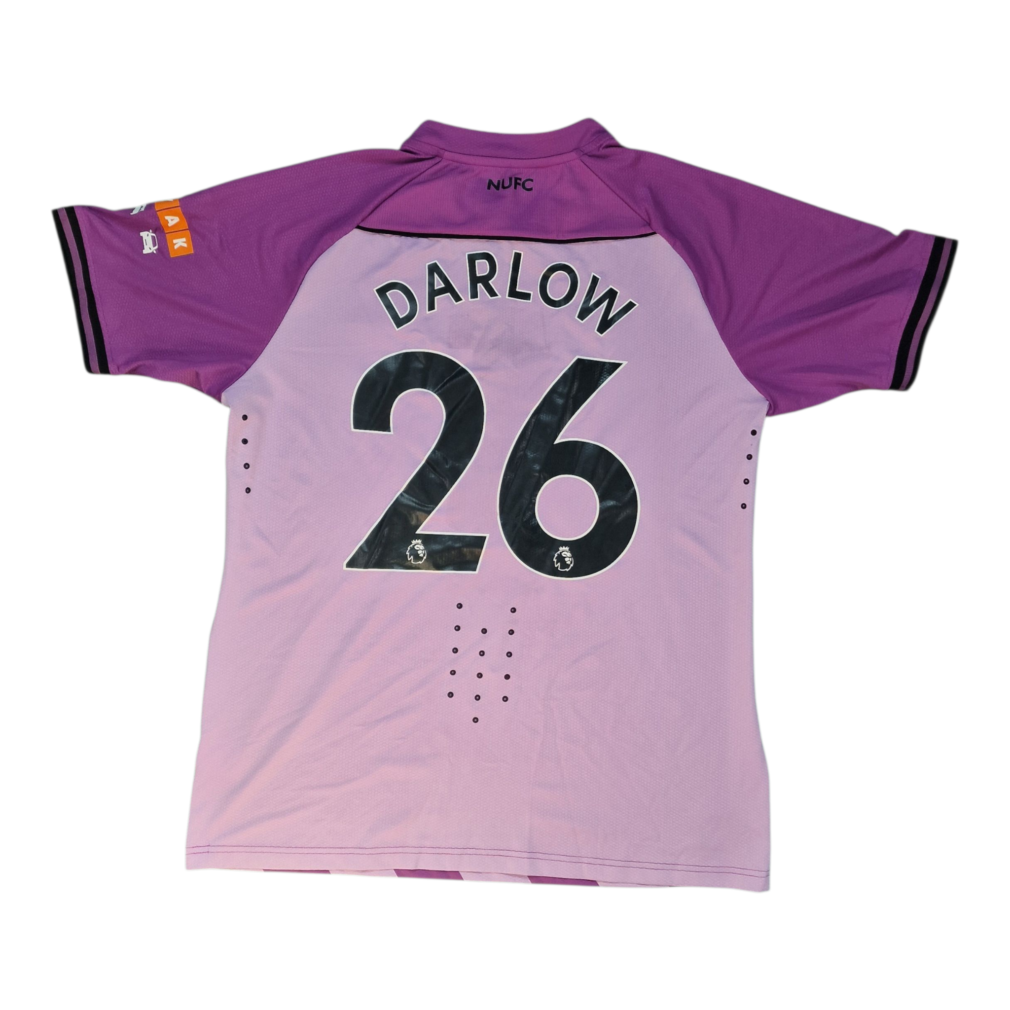 Newcastle United 2021/2022 Goalkeeper Shirt 'Darlow 26' (XL)