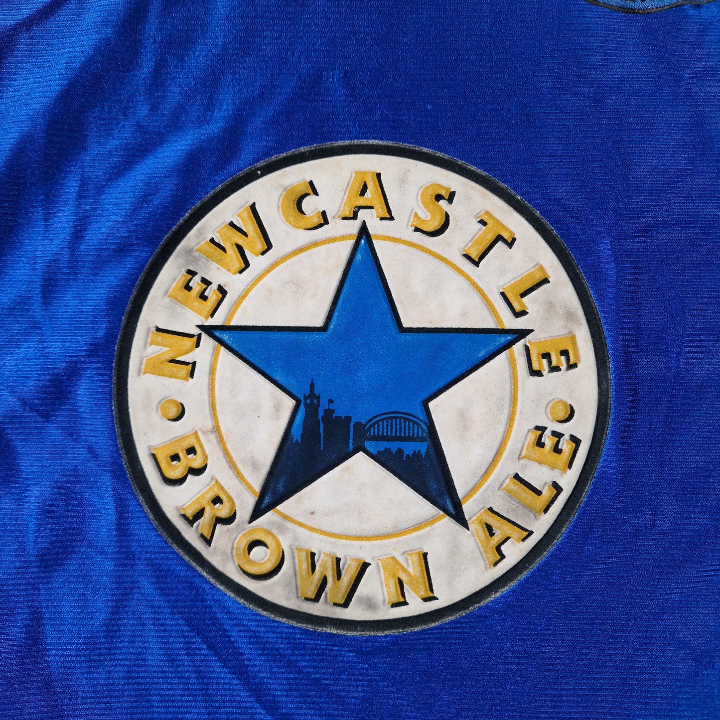 Newcastle United 1998/1999 Away Football Shirt (L Youth)