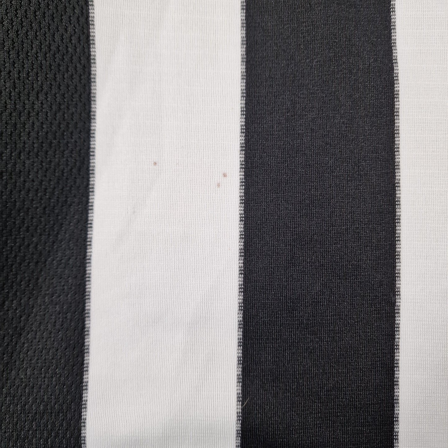 Newcastle United 2000/2001 Home Shirt (L)