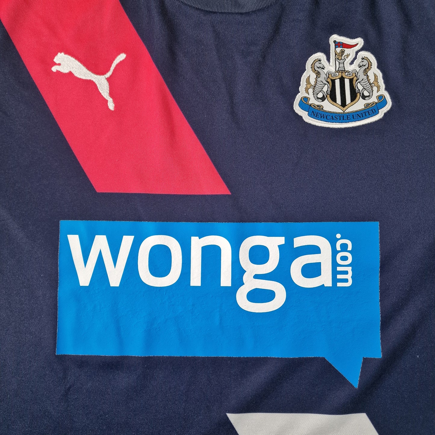 Newcastle United 2015/2016 Third Football Shirt (S)