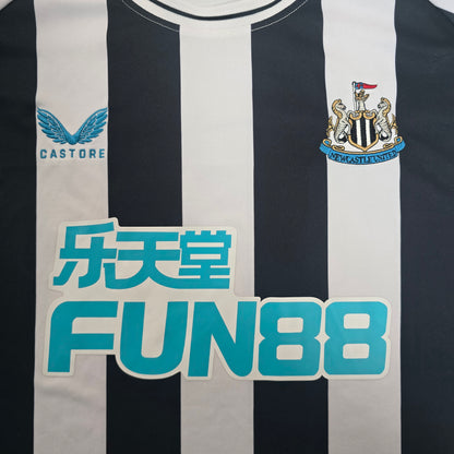 Newcastle United 2022/2023 Home Football Shirt (4XL)