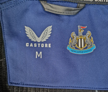 Newcastle United 2021/2022 Castore Padded Gilet (M)