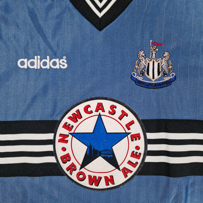 Newcastle United 1996/1997 Away Football Shirt (M)