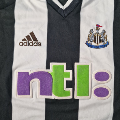 Newcastle United 2001/2003 Home Football Shirt 'Shearer 9' (L)