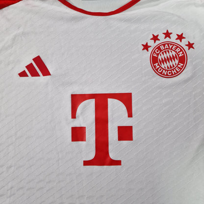 Bayern Munich 2023/2024 Home Football Shirt (XL)
