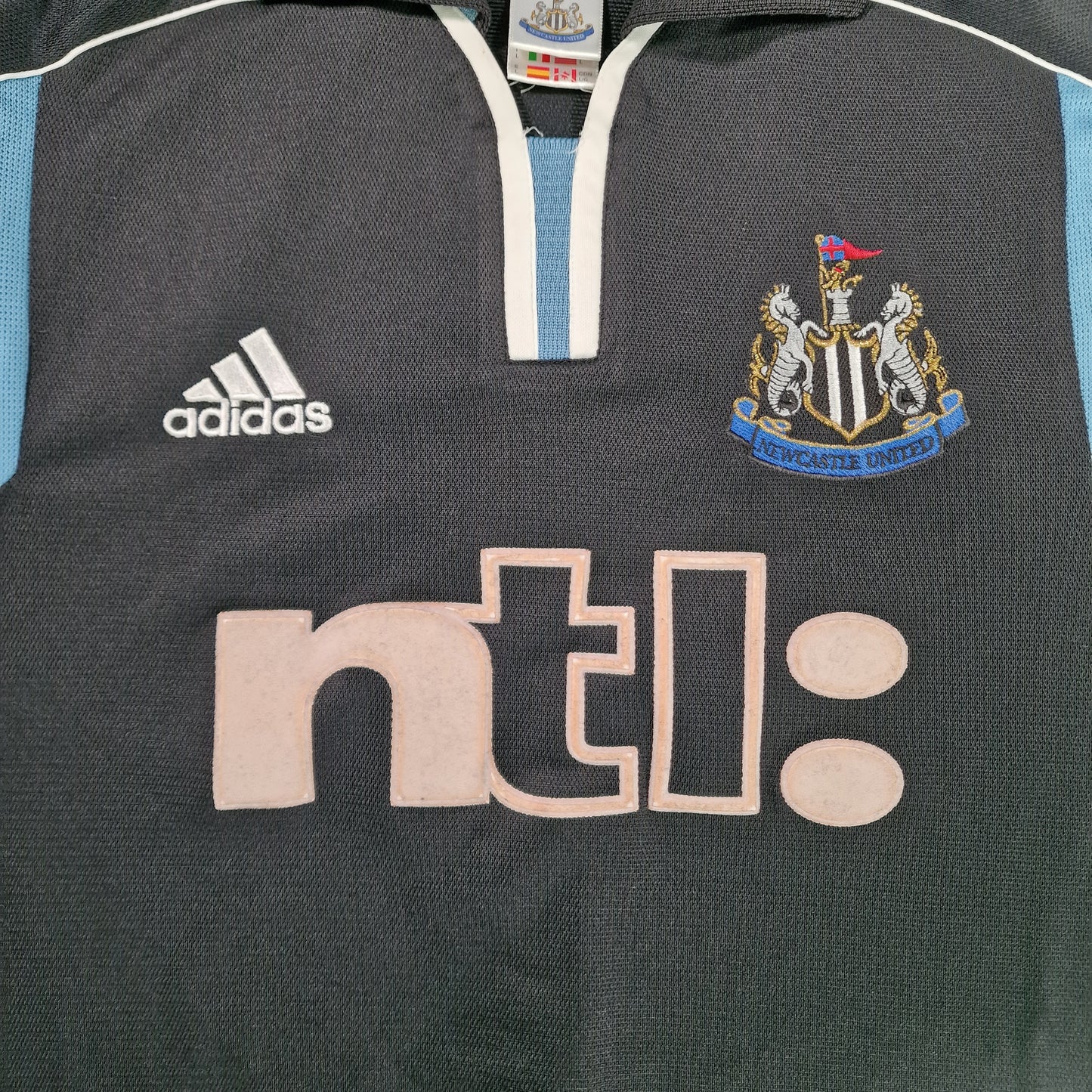 Newcastle United 2000/2001 Away Shirt (L)