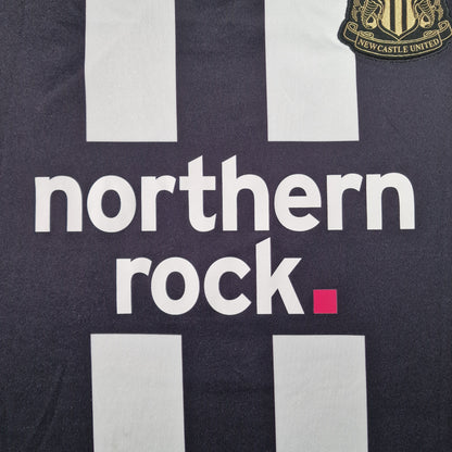 Newcastle United 2011/2012 Home Football Shirt '8'(M)