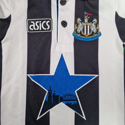 Newcastle United 1993/1995 Home Football Shirt (S Youth)