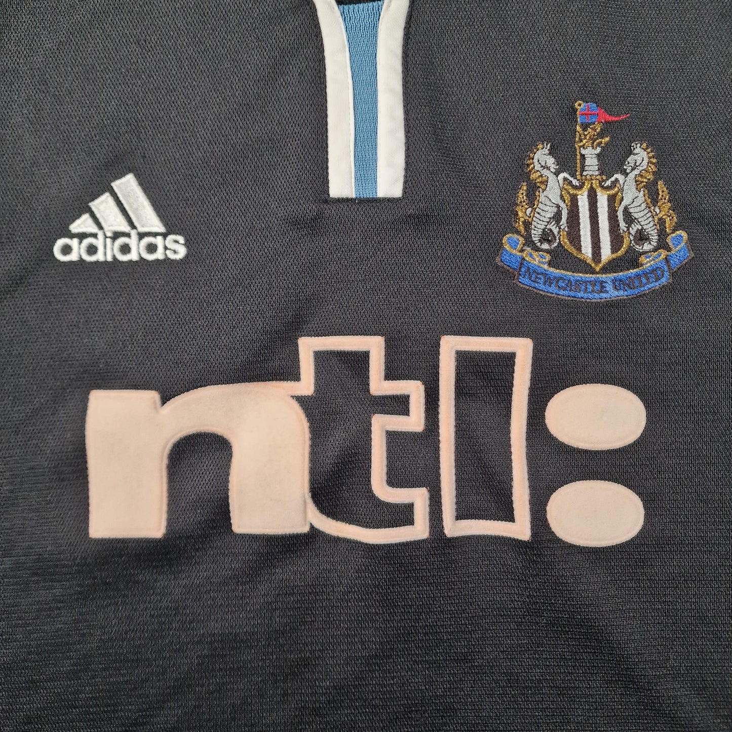 Newcastle United 2000/2001 Away Shirt 'Dyer 8' (XL)