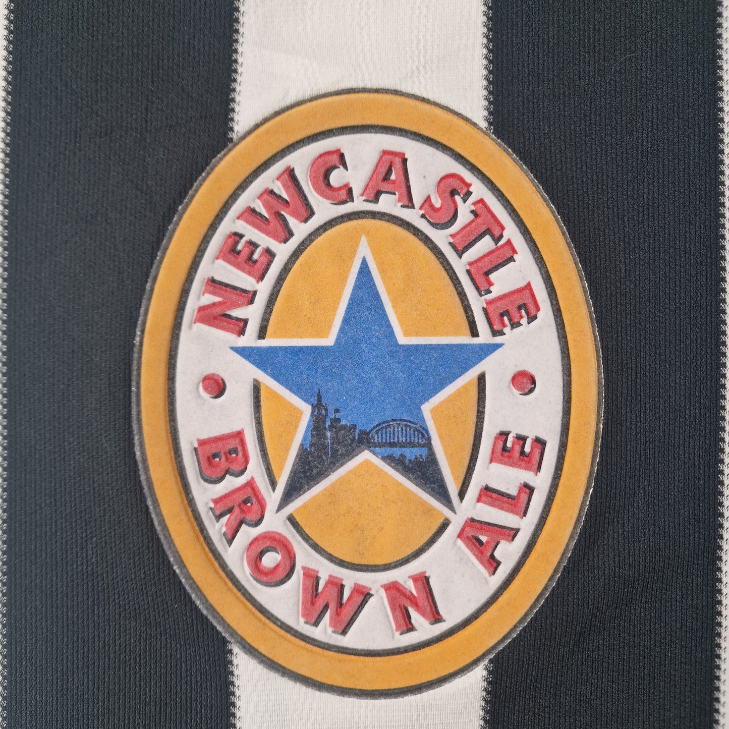 Newcastle United 1995/1997 Home Football Shirt (M)