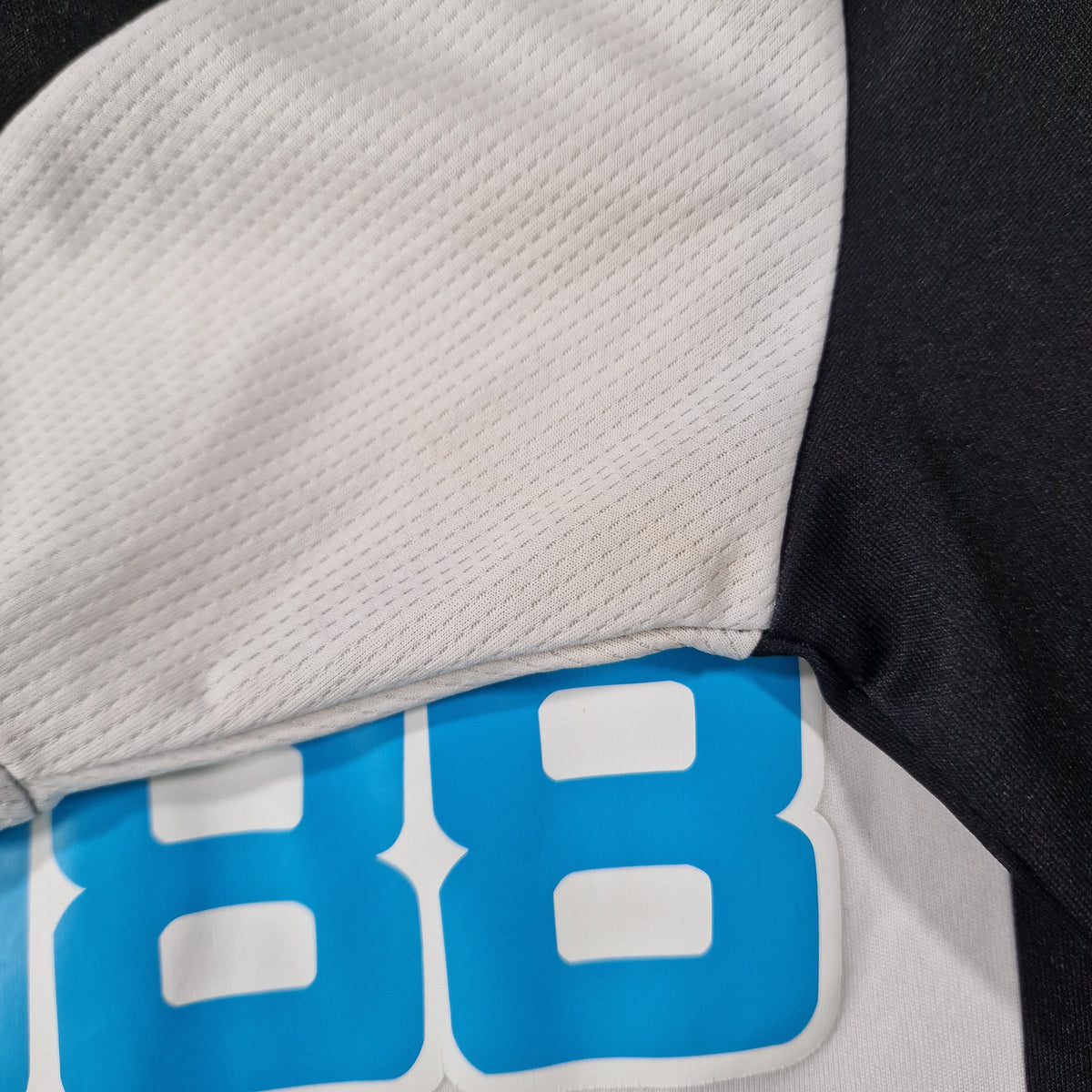 Newcastle United 2021/2022 Home Football Shirt 'Saint-Maximin 10'(L)