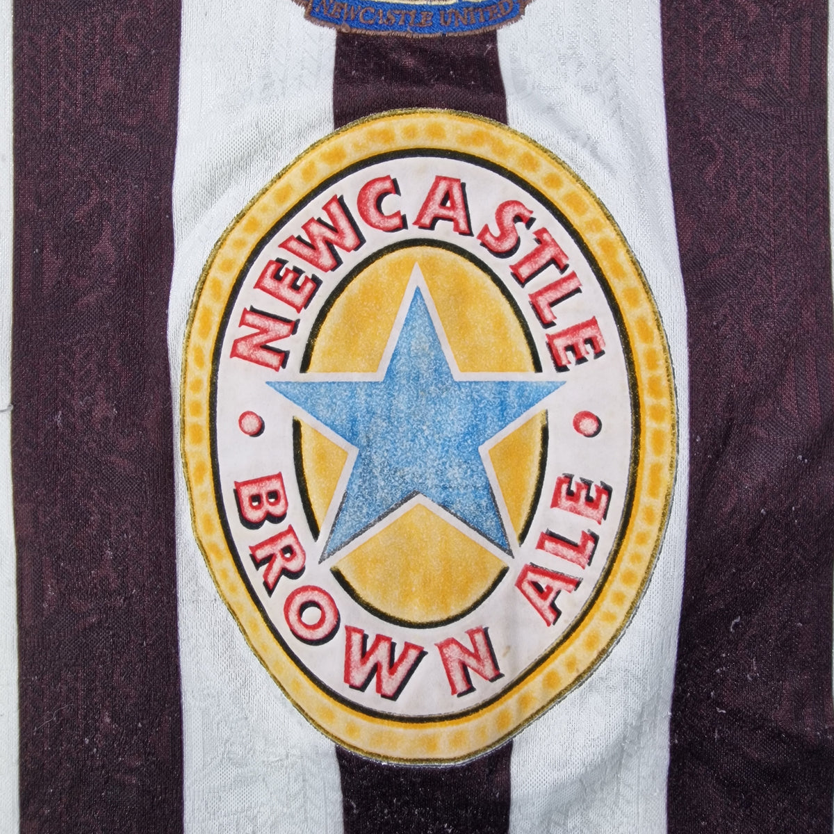 Newcastle United 1997/1999 Home Football Shirt 'Asprilla 11' (L Youth)