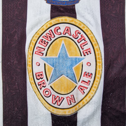 Newcastle United 1997/1999 Home Football Shirt 'Asprilla 11' (L Youth)